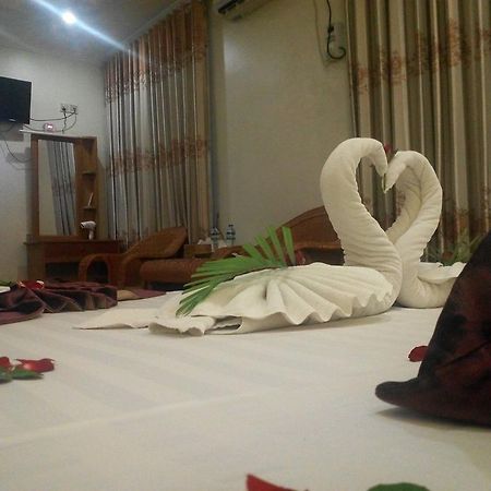 מנדלאי Golden Dream Hotel מראה חיצוני תמונה