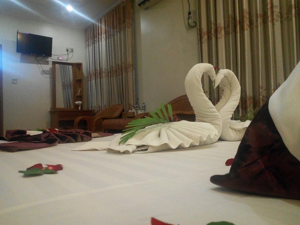 מנדלאי Golden Dream Hotel מראה חיצוני תמונה